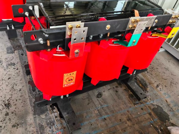 大容量上城上城上城干式变压器 1250kVA‑2500kVA上城上城上城干式变压器